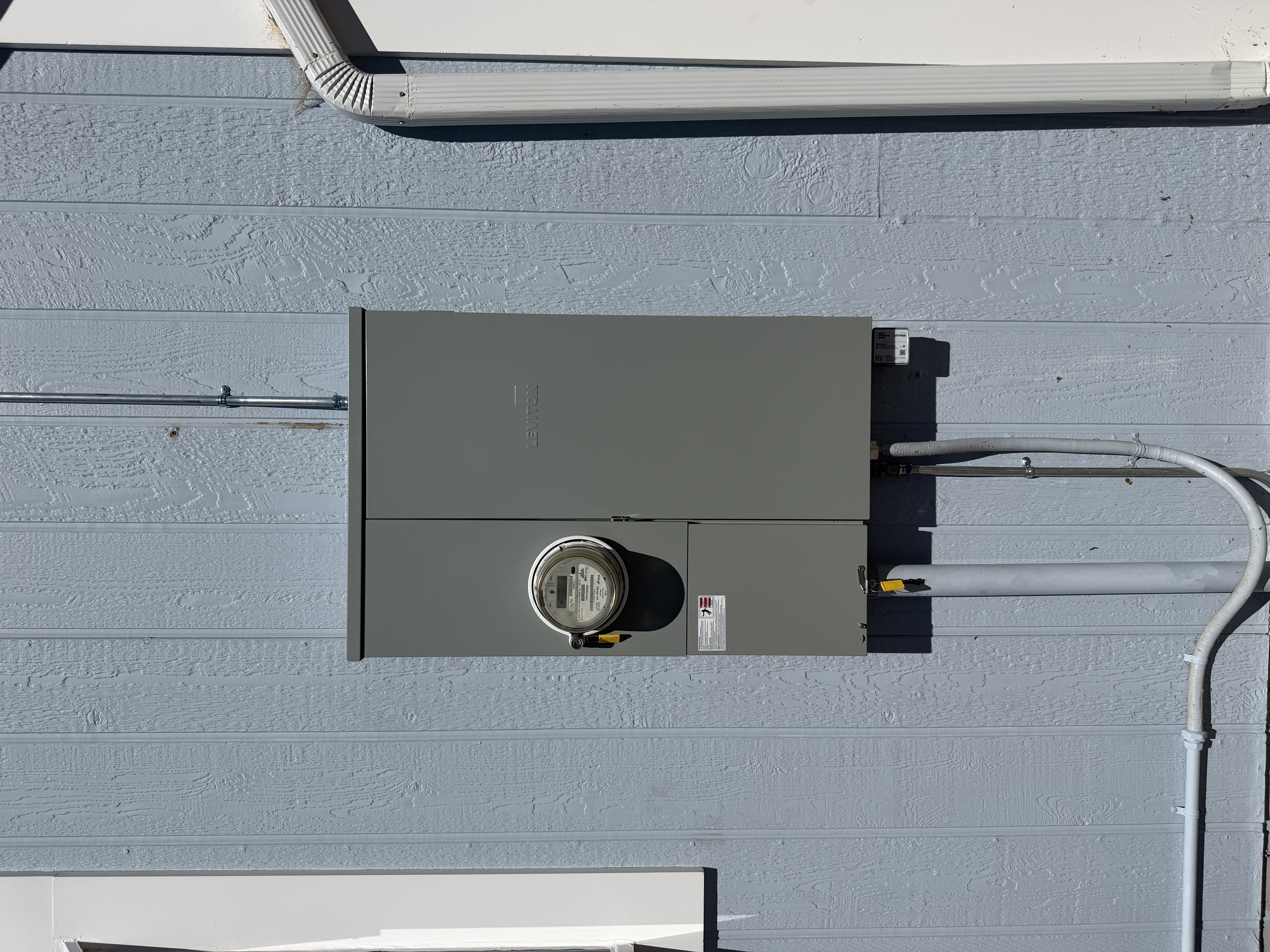 100 Amp to 125 Amp Leviton Smart Panel Upgrade completed project photo 1