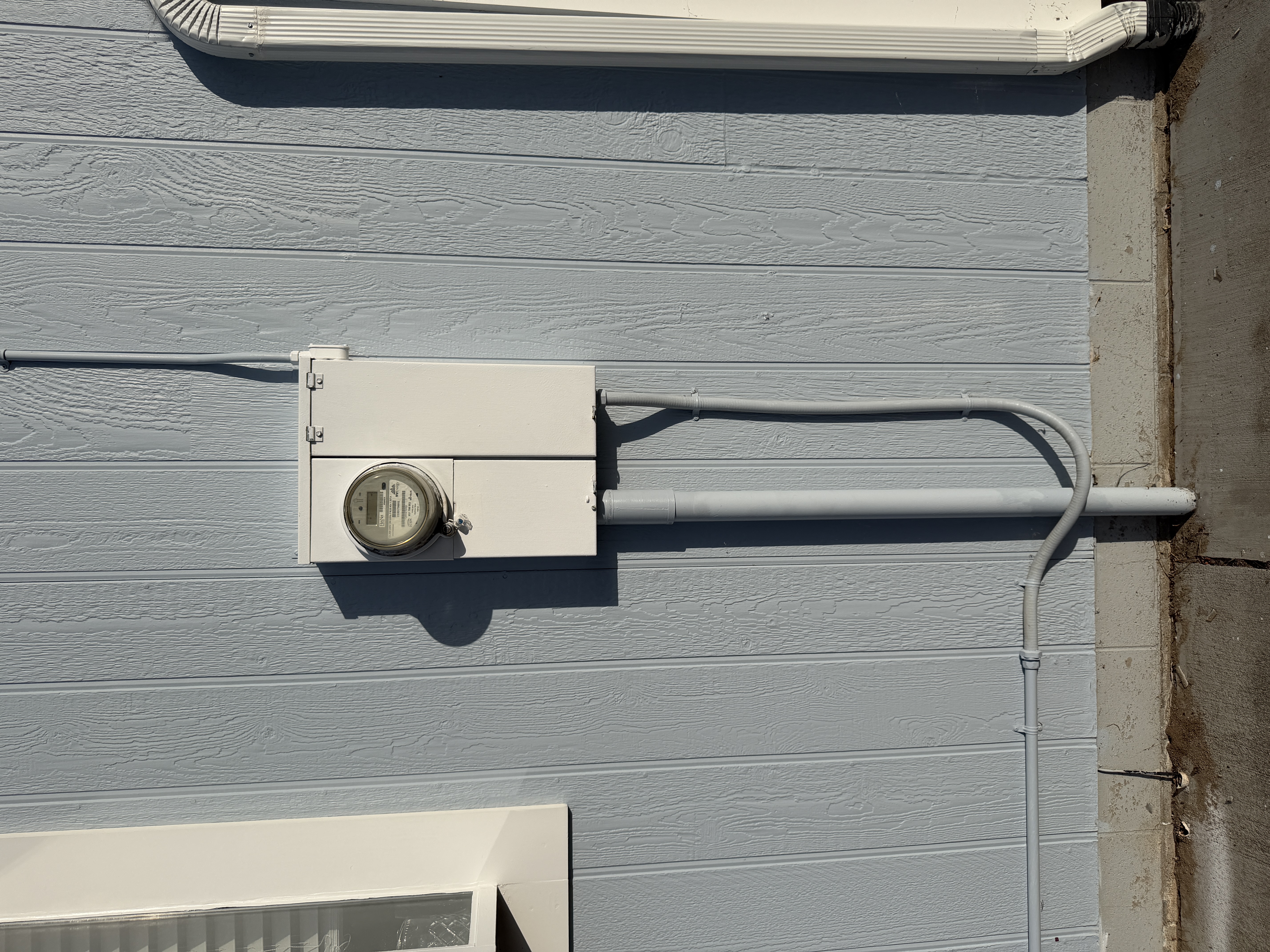 100 Amp to 125 Amp Leviton Smart Panel Upgrade existing condition photo 1