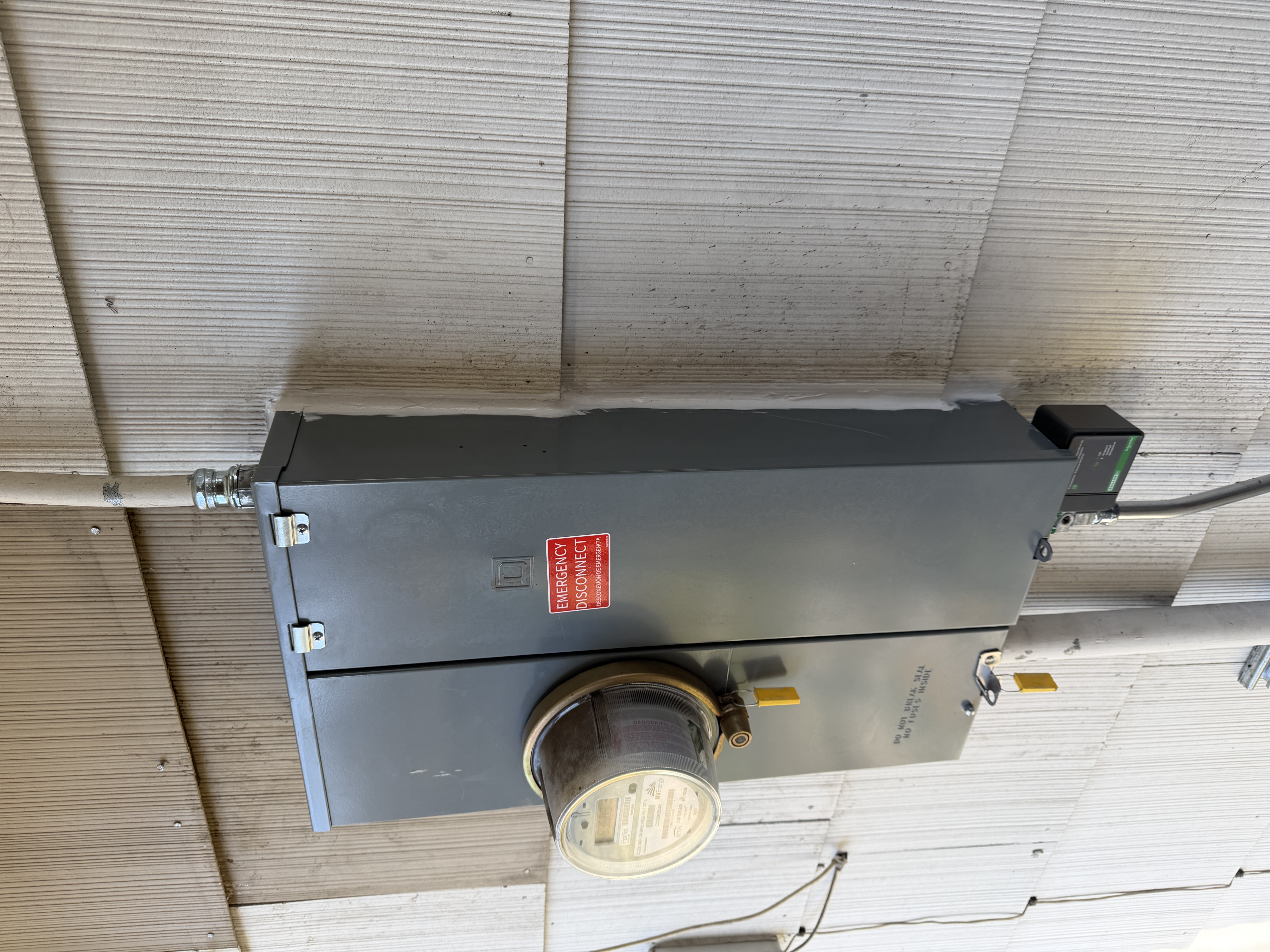 Emergency 100 Amp Electrical Panel Replacement completed project photo 2