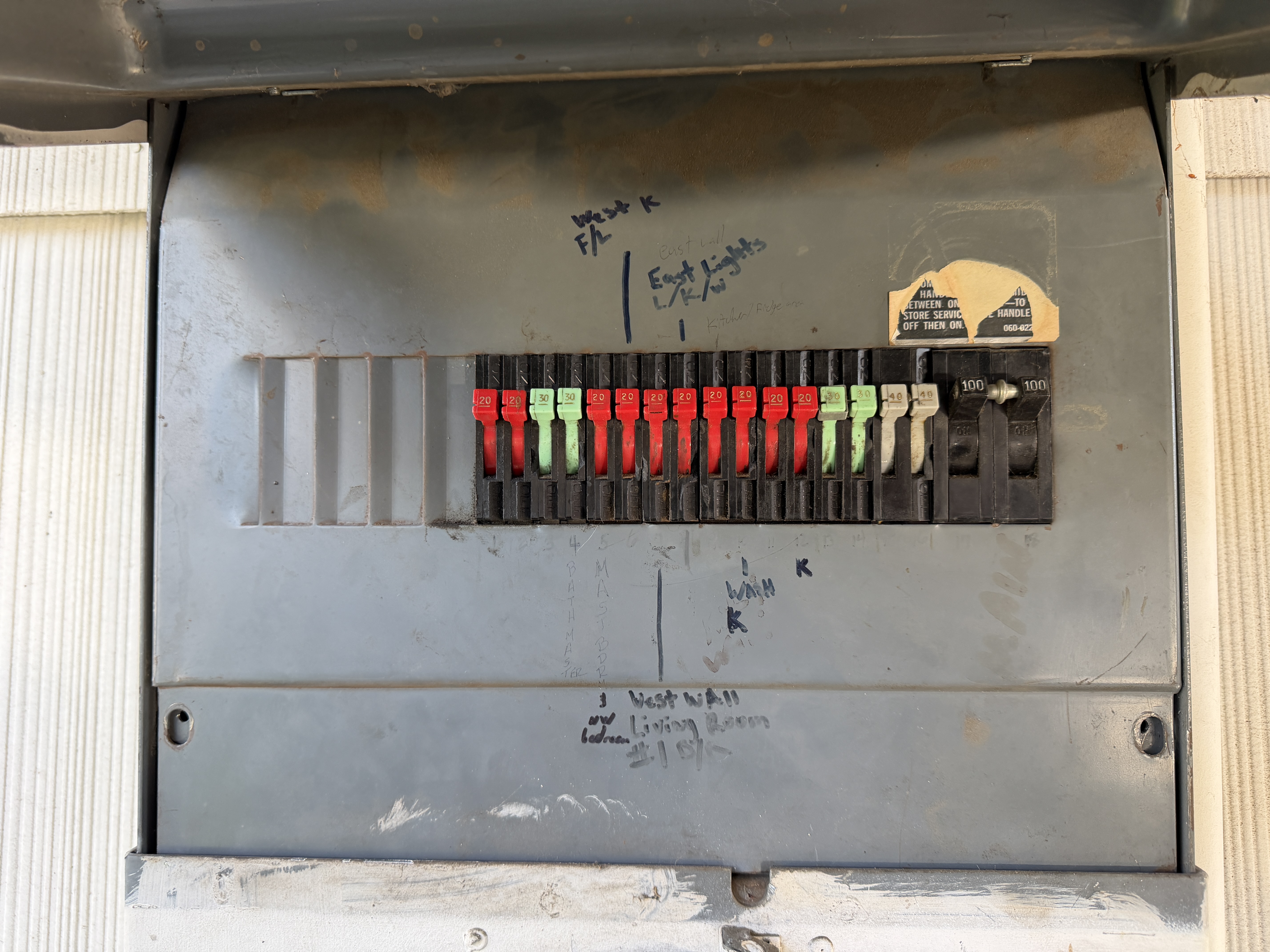 Emergency 100 Amp Electrical Panel Replacement existing condition photo 2